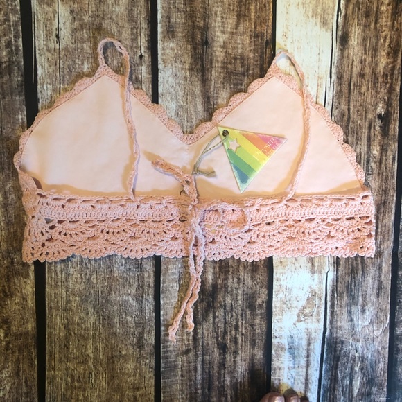 Crochet Blush Pink Crop Top - Picture 2 of 3